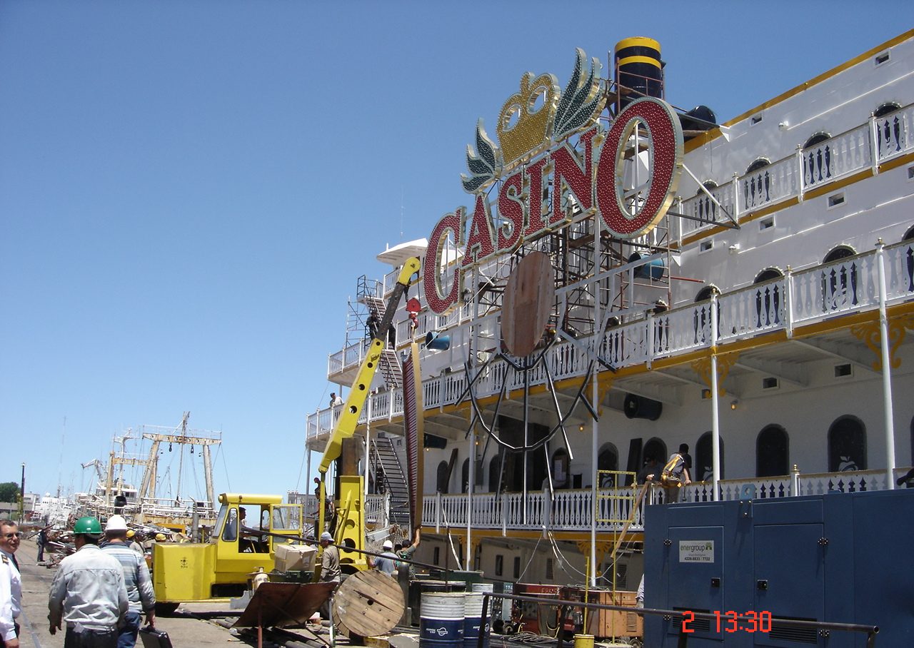 Montaje del Buque Casino Princess en el astillero